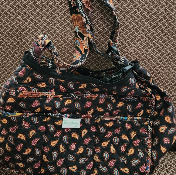 Handbags - Vera Bradley purse